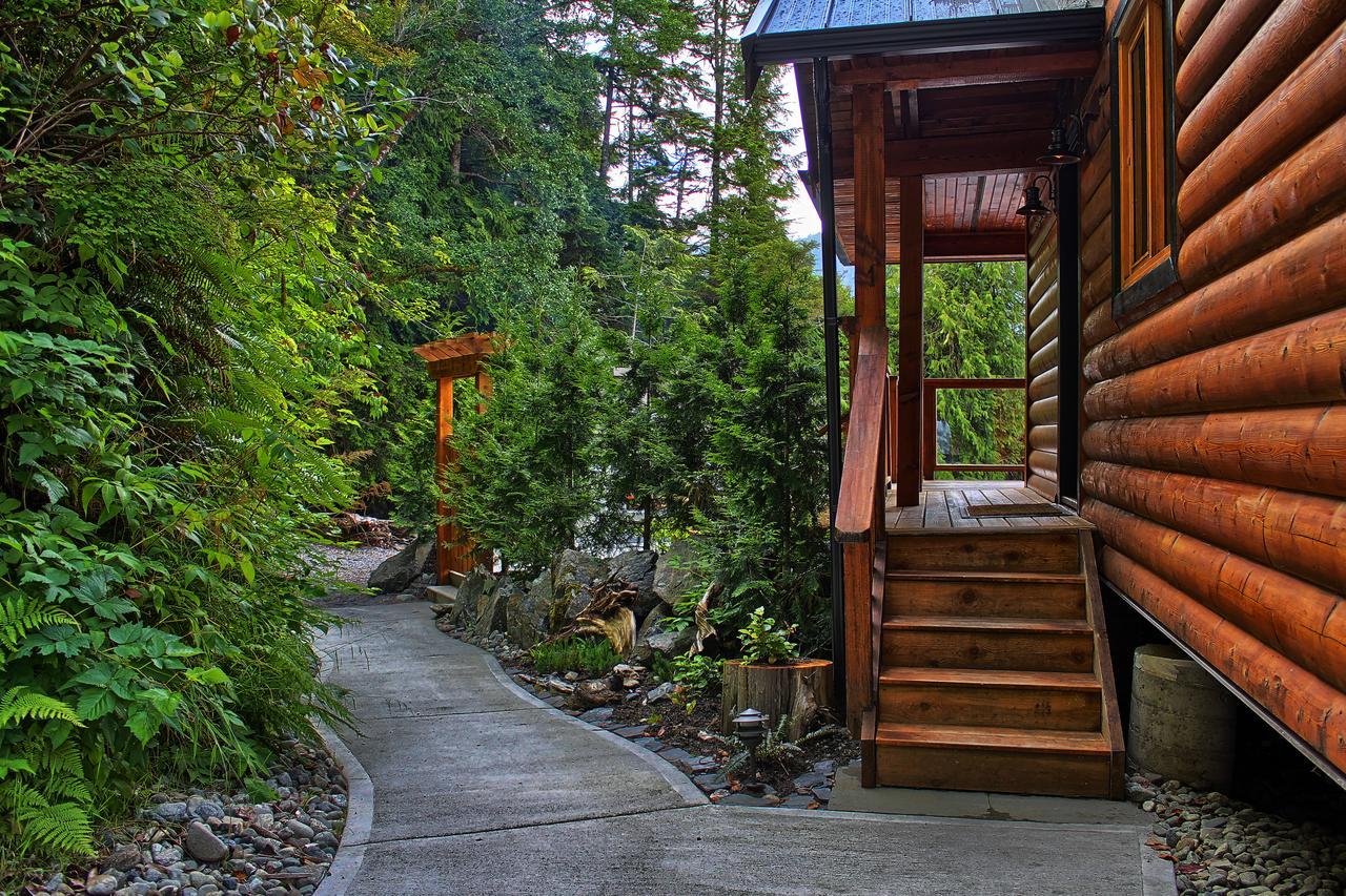 Wild Renfrew Seaside Resort Port Renfrew